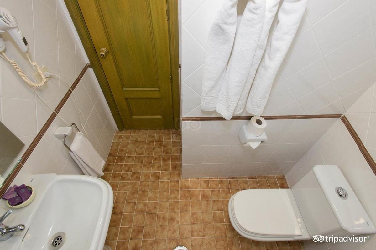 Hotel Villa Blanca Albolote Εξωτερικό φωτογραφία